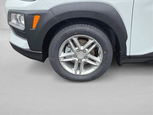 Used 2018 Hyundai Kona SE FWD image 9