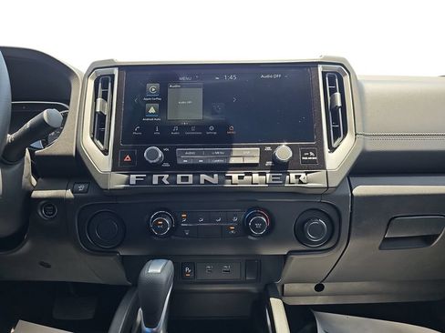 Used 2025 Nissan Frontier SV RWD image 20