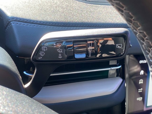 New 2027 Lincoln Navigator Reserve w/ Jet Appearance Package AWD/4WD image 19