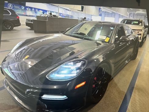 Used 2018 Porsche Panamera Turbo w/ Sport Package AWD/4WD image 1