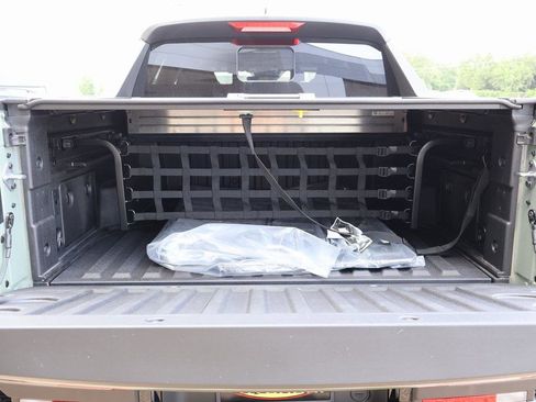 New 2025 Hyundai Santa Cruz Limited image 15