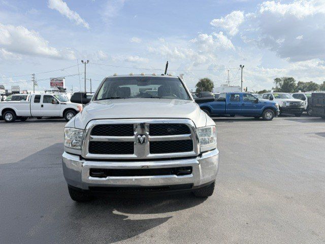 Used 2013 RAM 2500 Tradesman w/ Chrome Appearance Group AWD/4WD image 3