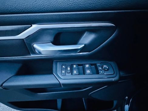 New 2026 RAM 1500 Big Horn AWD/4WD image 16