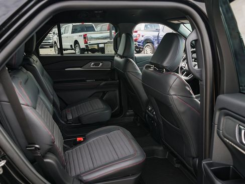 New 2026 Ford Explorer ST-Line w/ ST-Line Street Pack RWD image 21