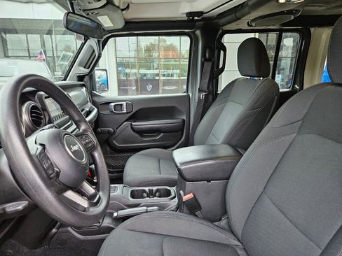 Used 2022 Jeep Wrangler Unlimited Sport AWD/4WD image 15