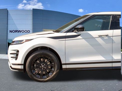 New 2024 Land Rover Range Rover Evoque Dynamic SE image 7