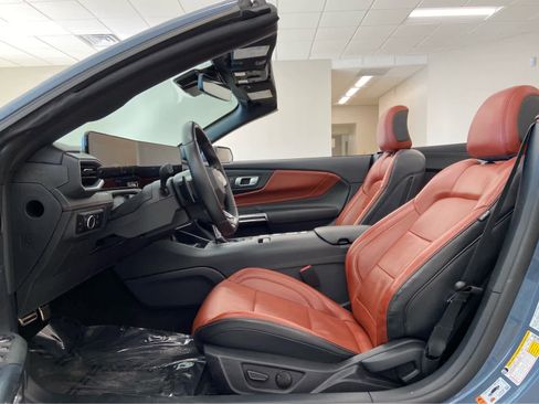 Used 2024 Ford Mustang GT Premium image 21