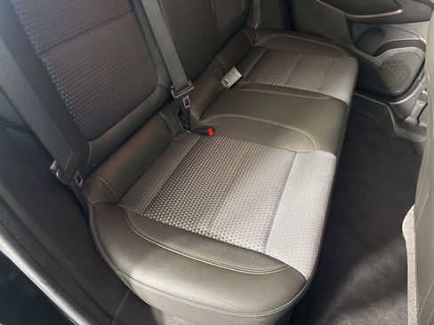 Used 2024 Chevrolet Trax LT image 28