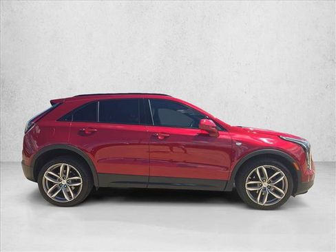Used 2020 Cadillac XT4 Sport w/ Cold Weather Package FWD image 4