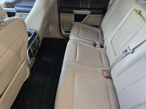 Certified 2018 Ford F150 Lariat w/ Equipment Group 502A Luxury RWD image 22