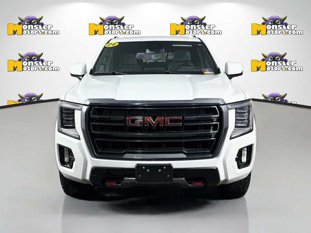 Used 2024 GMC Yukon XL AT4 w/ Technology Package AWD/4WD image 2