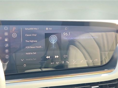 New 2026 Buick Envision Avenir image 10