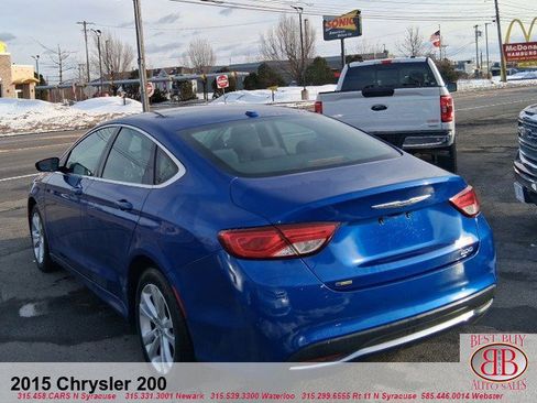 Used 2015 Chrysler 200 Limited w/ Convenience Group FWD image 5