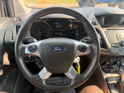 Used 2018 Ford Transit Connect XL FWD image 16