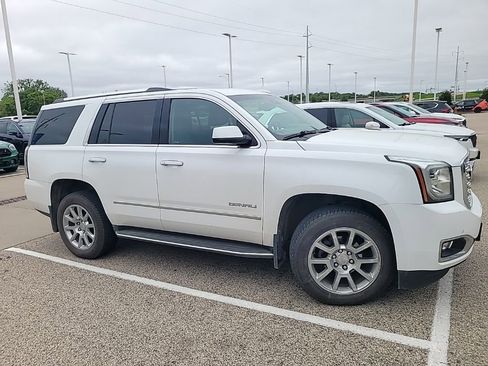 Used 2018 GMC Yukon Denali AWD/4WD image 2