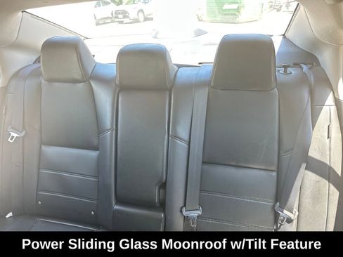 Used 2023 Nissan Sentra SR w/ SR Premium Package FWD image 17