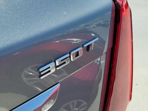 Certified 2023 Cadillac XT5 Luxury FWD image 8
