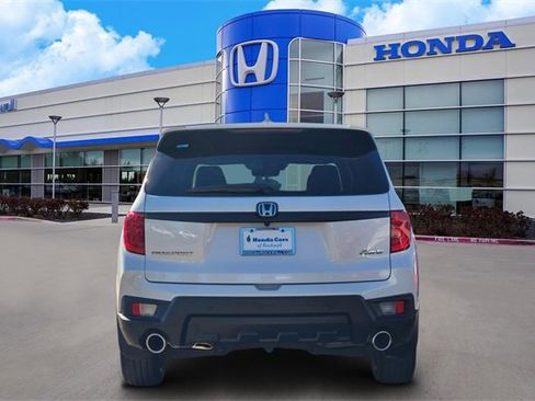 Used 2023 Honda Passport EX-L image 5