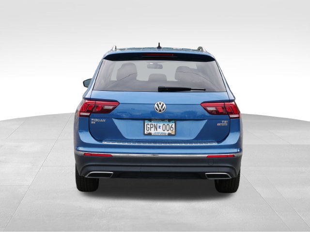Used 2018 Volkswagen Tiguan SE w/ Panoramic Sunroof Package AWD/4WD image 6