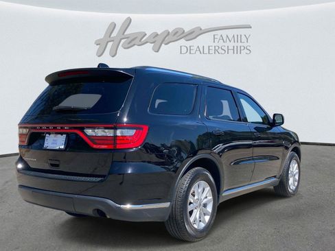 Used 2024 Dodge Durango SXT RWD image 3