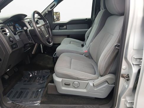 Used 2013 Ford F150 XLT w/ XLT Chrome Pkg image 18