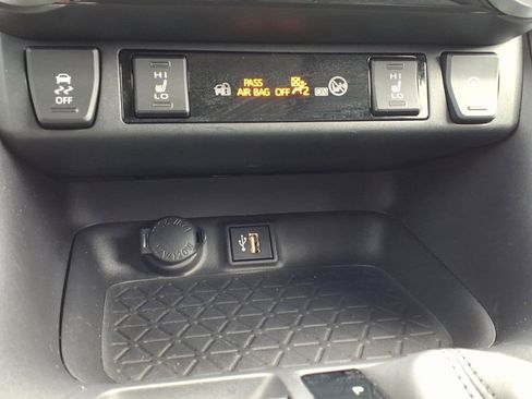 Used 2024 Toyota RAV4 XLE Premium w/ Weather Package AWD/4WD image 30