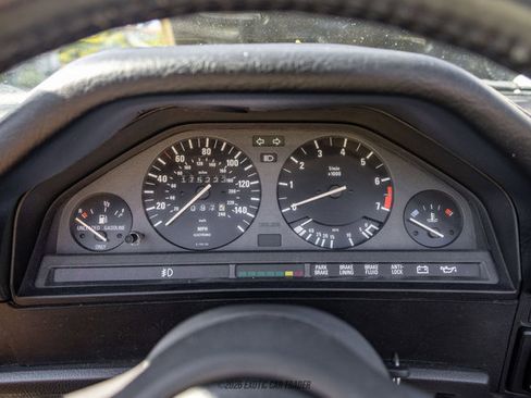 Used 1989 BMW 325i Convertible RWD image 30