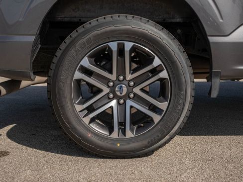 Used 2023 Ford F150 XL w/ STX Appearance Package image 9