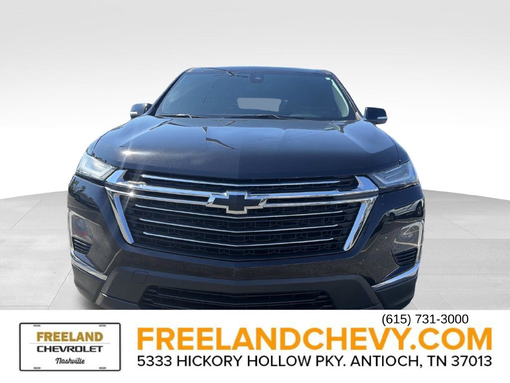 Used 2022 Chevrolet Traverse LT FWD image 9