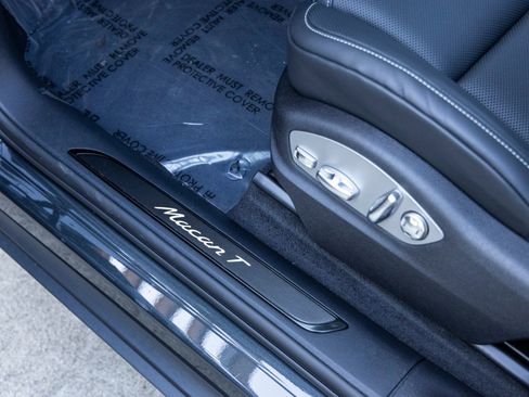 New 2026 Porsche Macan Turbo image 28