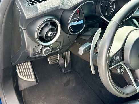 Used 2018 Alfa Romeo Stelvio Sport w/ Quick Order Package 22J Sport image 11