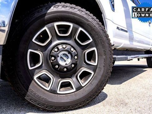 Used 2021 Ford F250 Lariat w/ Chrome Package image 32