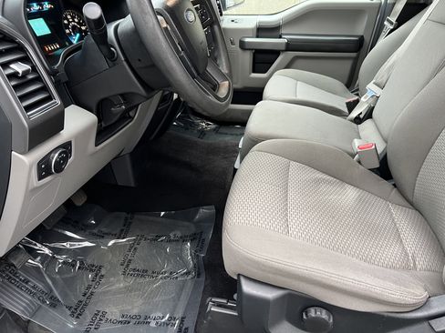 Used 2017 Ford F150 XLT w/ XTR Package image 14