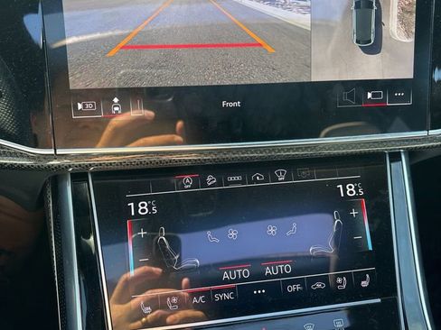 Used 2021 Audi SQ8 Prestige image 8