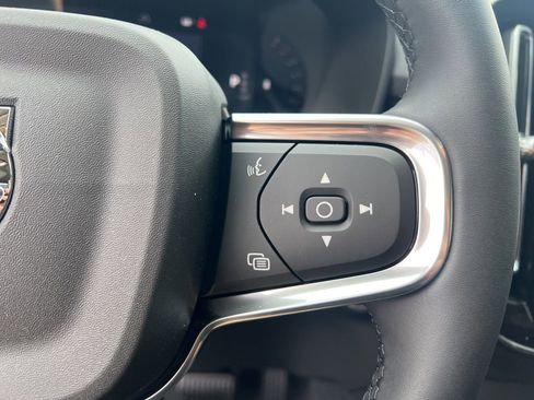 New 2026 Volvo XC40 B5 Plus w/ Protection Package Premier AWD/4WD image 18