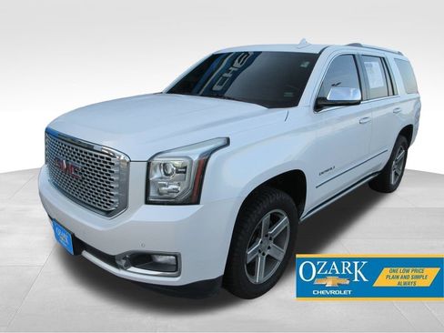 Used 2017 GMC Yukon Denali w/ Open Road Package AWD/4WD image 1