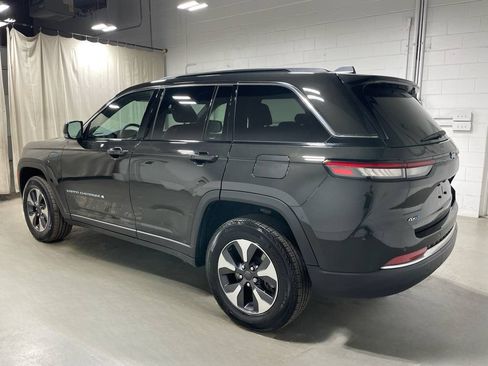 Used 2024 Jeep Grand Cherokee Limited 4xe AWD/4WD image 5