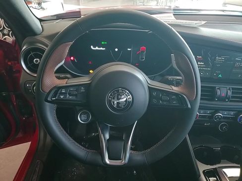 New 2025 Alfa Romeo Giulia AWD w/ Driving Assist Package image 25