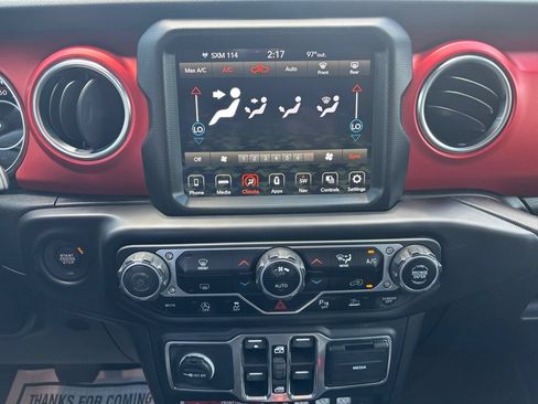 Used 2021 Jeep Gladiator Rubicon AWD/4WD image 22