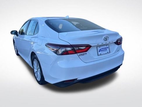Used 2024 Toyota Camry LE image 4