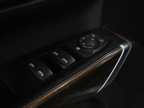 Used 2019 Chevrolet Silverado 1500 RST w/ All-Star Edition AWD/4WD image 22