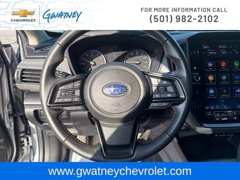Used 2025 Subaru Crosstrek 2.5i Limited AWD/4WD image 16