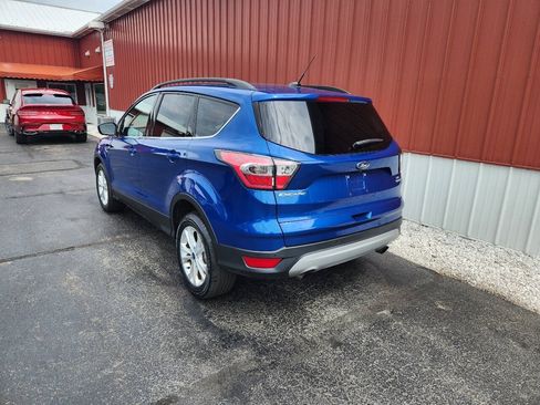 Used 2017 Ford Escape SE w/ Equipment Group 201A AWD/4WD image 5