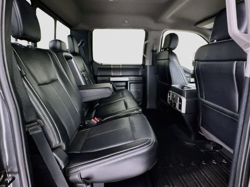 Used 2020 Ford F450 Lariat w/ FX4 Off-Road Package AWD/4WD image 26