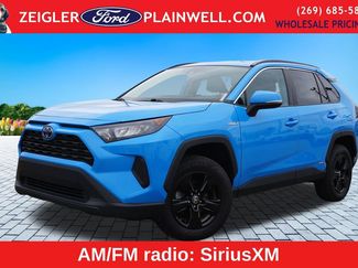 Used 2021 Toyota RAV4 LE video 1