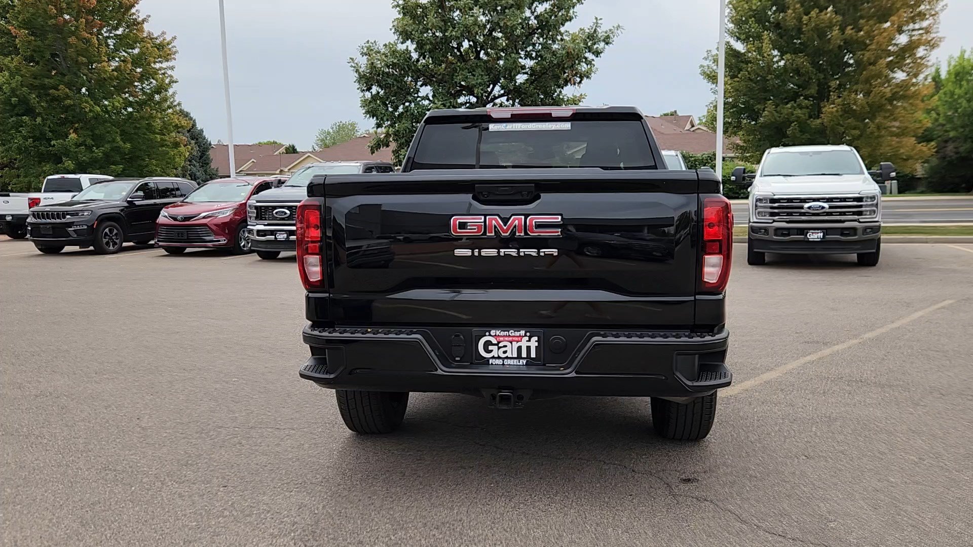 Used 2024 GMC Sierra 1500 Pro w/ Graphite Edition AWD/4WD image 19