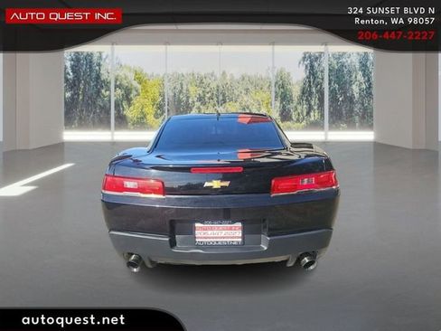 Used 2015 Chevrolet Camaro LS RWD image 6