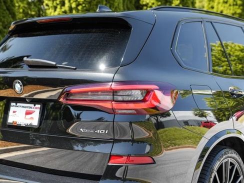 Used 2023 BMW X5 xDrive40i w/ Executive Package AWD/4WD image 16