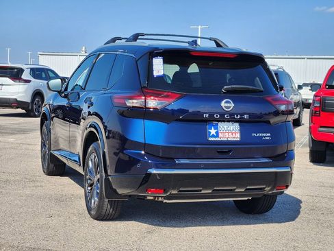 New 2026 Nissan Rogue Platinum w/ Platinum Premium Package AWD/4WD image 3