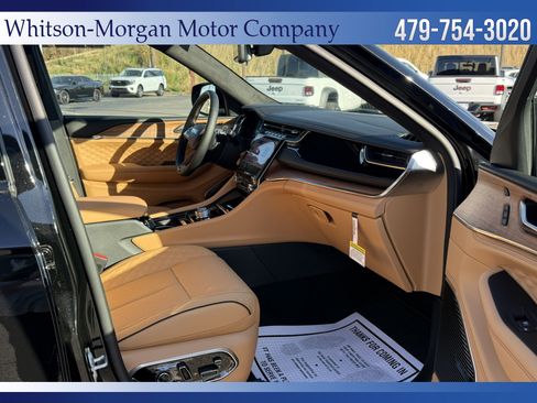 New 2025 Jeep Grand Cherokee L Summit image 11